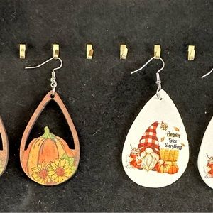 2 sets of Fall pierced earrings.